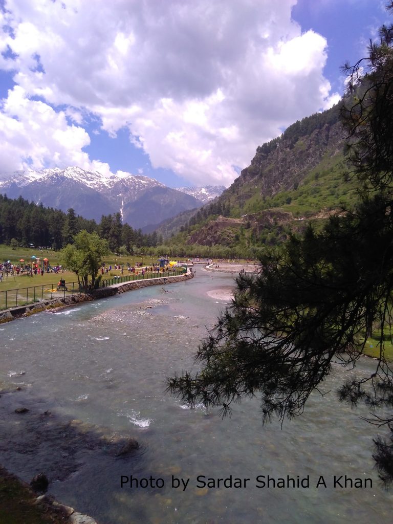 Betab Valley, Pahalgam-Kashmir, Kashmirfair.com, Kashmir Travel and Tourism